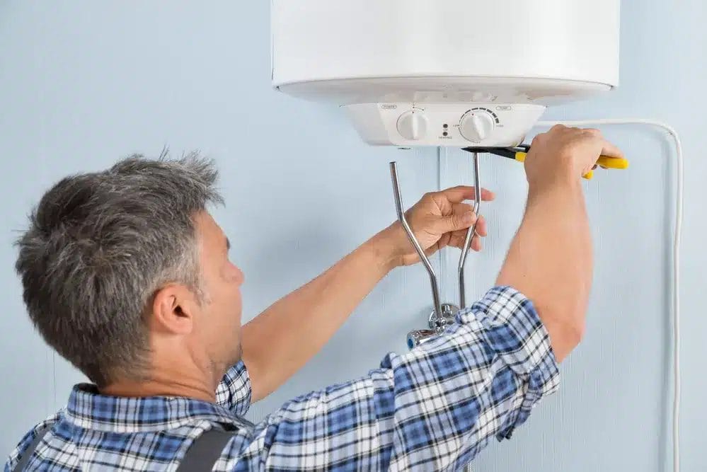 How to flush a water heater